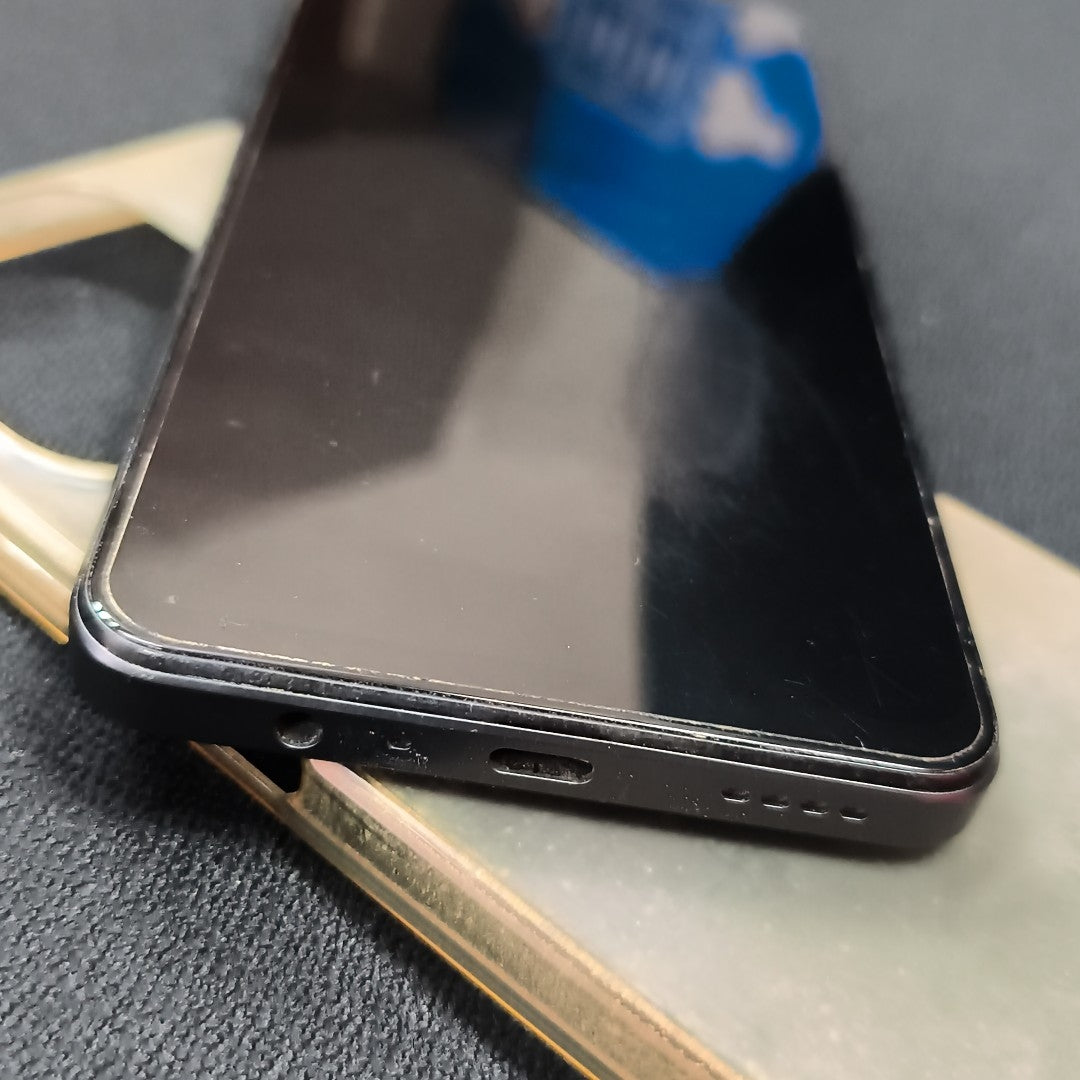 CELULAR REALME NOTE 70 RMX5313 (2025) 128 GB 4 GB RAM (SEMINUEVO)