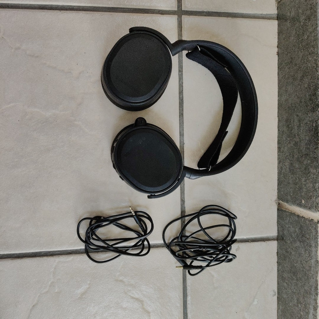 AUDIFONOS STEELSERIES ARCTIS 3 ALAMBRICO OVER EAR (SEMINUEVO)
