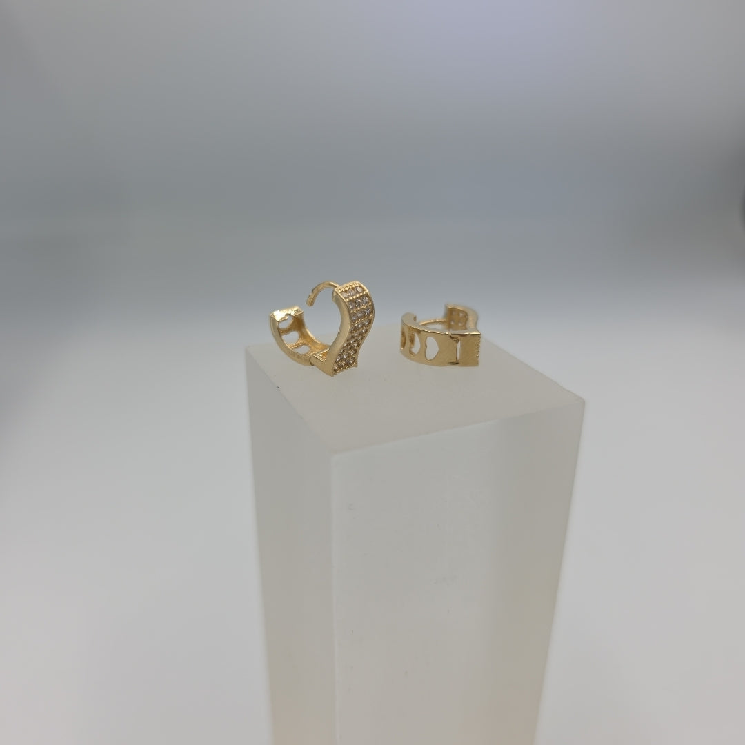 ARETES ARRACADAS CORAZON C CIRCONIAS 14K 2.1 GR (NUEVO)