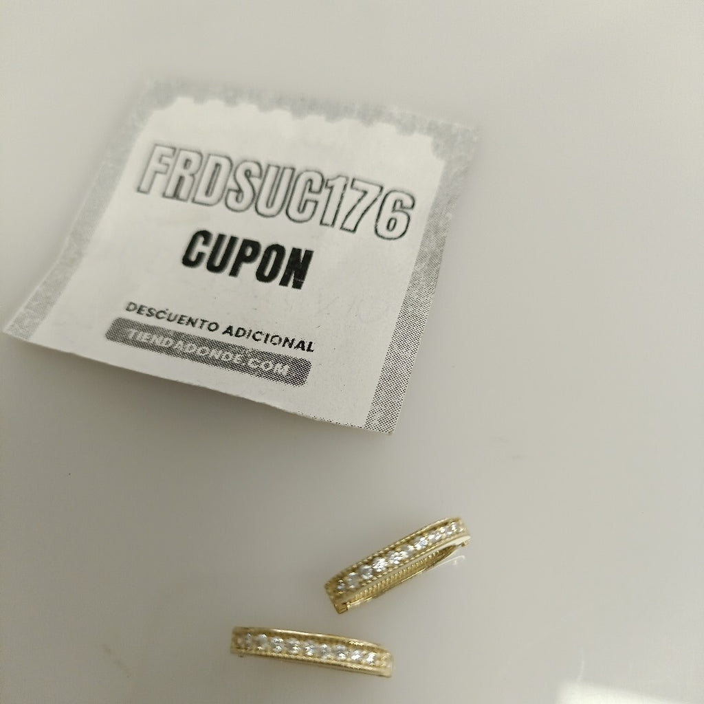 ARETES HUGGIES OVALADA C CIRCONIAS 14K 2.5 GR (NUEVO)