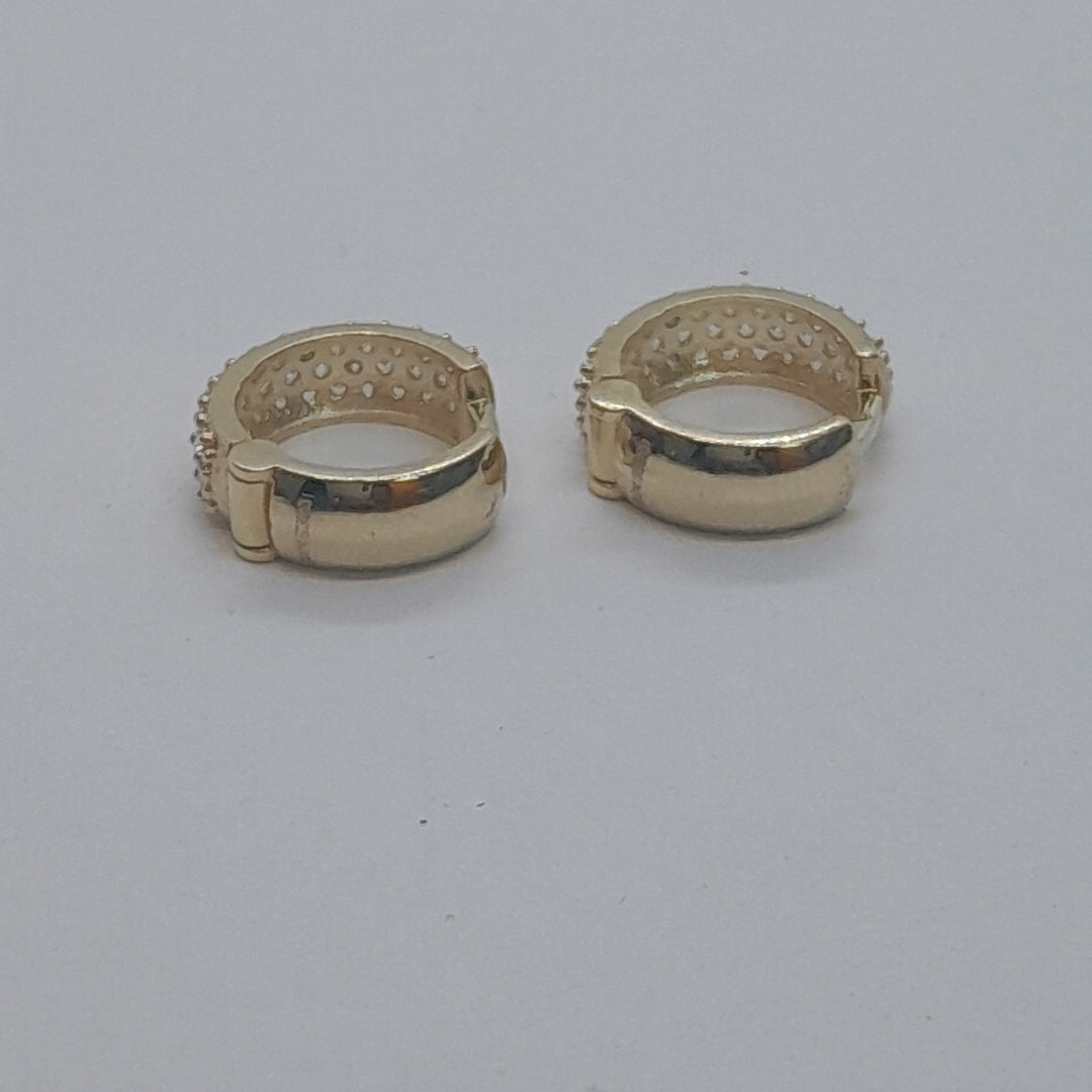 ARETES HUGGIE CON CIRCONIAS 14K 2.1 GR (NUEVO)