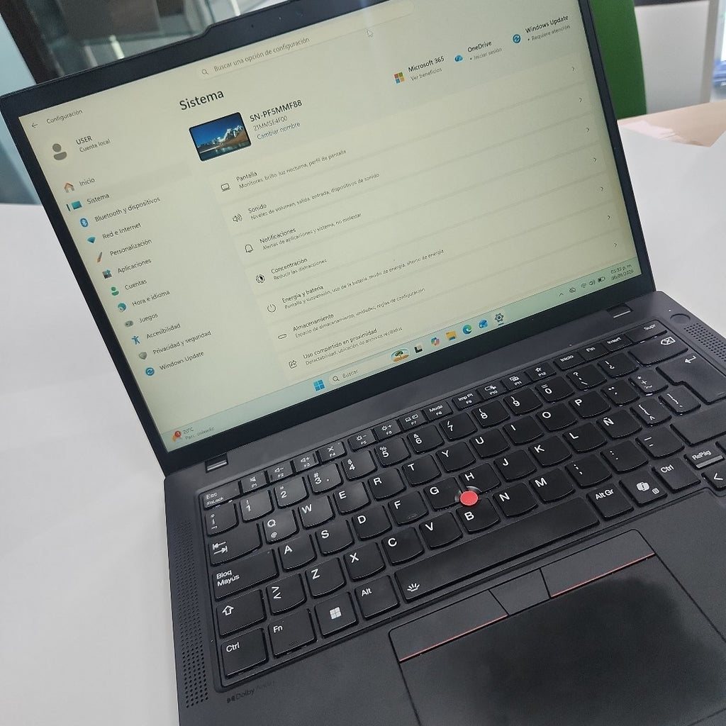LAPTOP LENOVO THINKPAD T14 GEN 5 (2025) 512 GB SSD 16 GB RAM (SEMINUEVO)