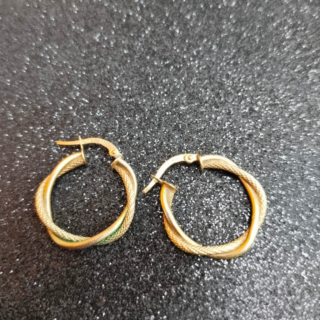 ARRACADAS PAR ORO 10 K 1.4 GRMS (SEMINUEVO)