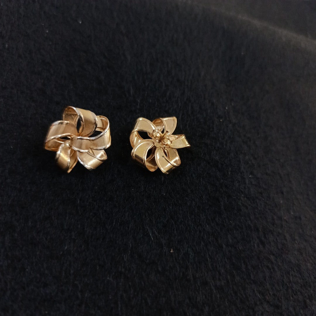 BROQUELES PAR ORO 14 K 4.2 GRMS (SEMINUEVO)