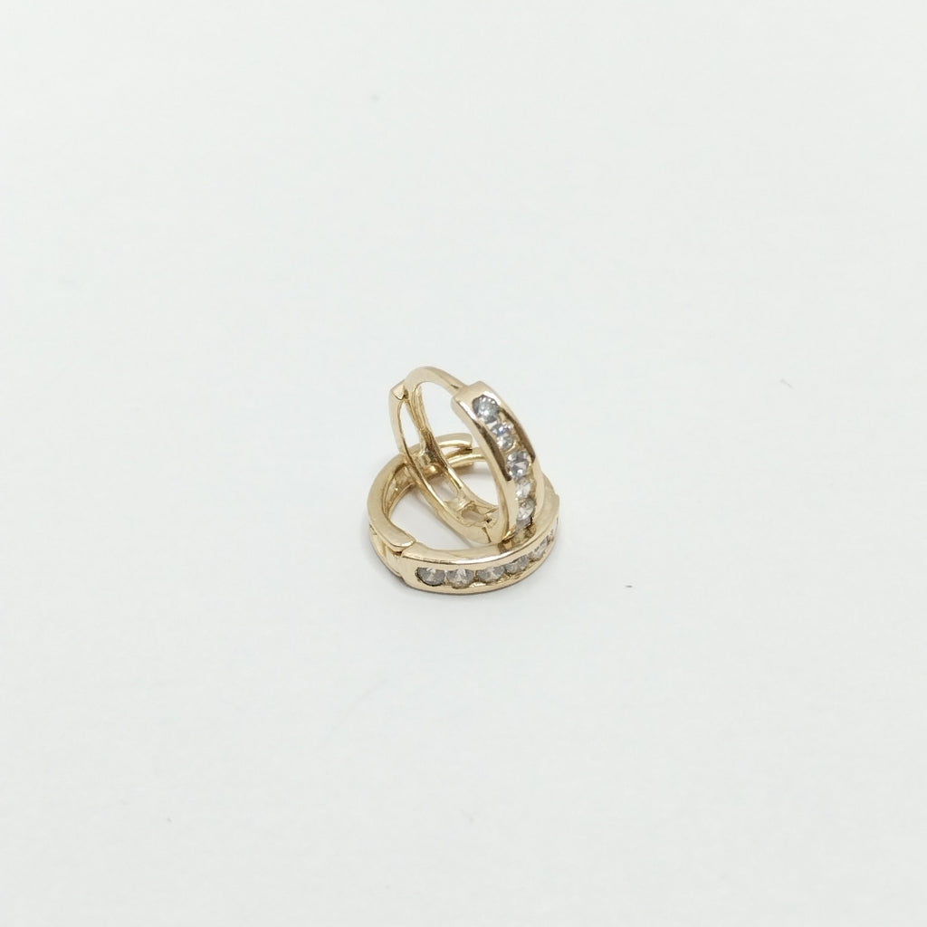 ARETES ARRACADA C CIRCONIAS 14K 1.1 GR (NUEVO)