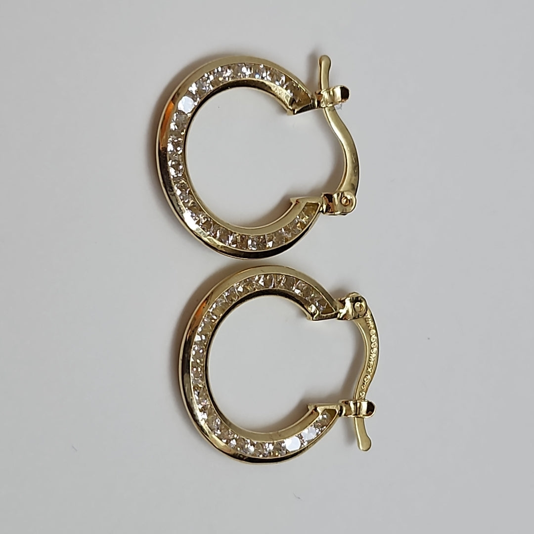 ARETES ARRACADAS CON CIRCONIAS 14K 2.4 GR (NUEVO)