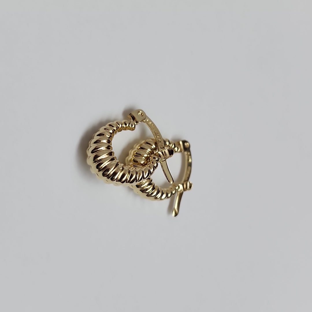 ARETES ARRACADA ESTRIADAS 14K 1 GR (NUEVO)