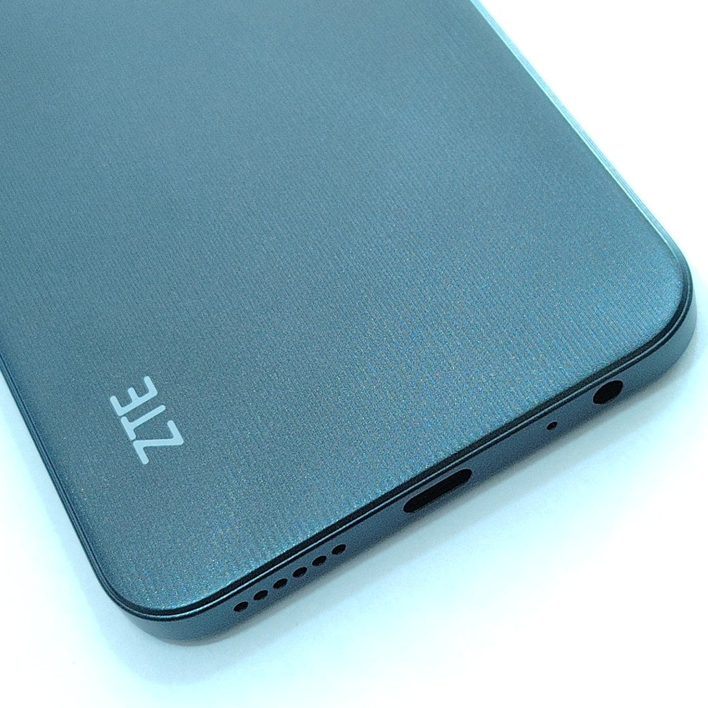 CELULAR ZTE BLADE V50 SMART 7060 128 GB 4 GB RAM (SEMINUEVO)