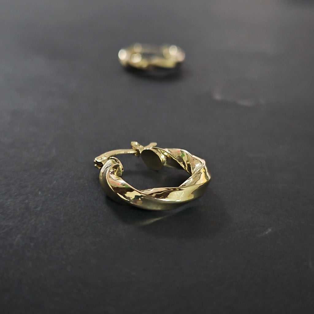 ARETES ARRACADA TORZAL 14K 1.9 GR (NUEVO)