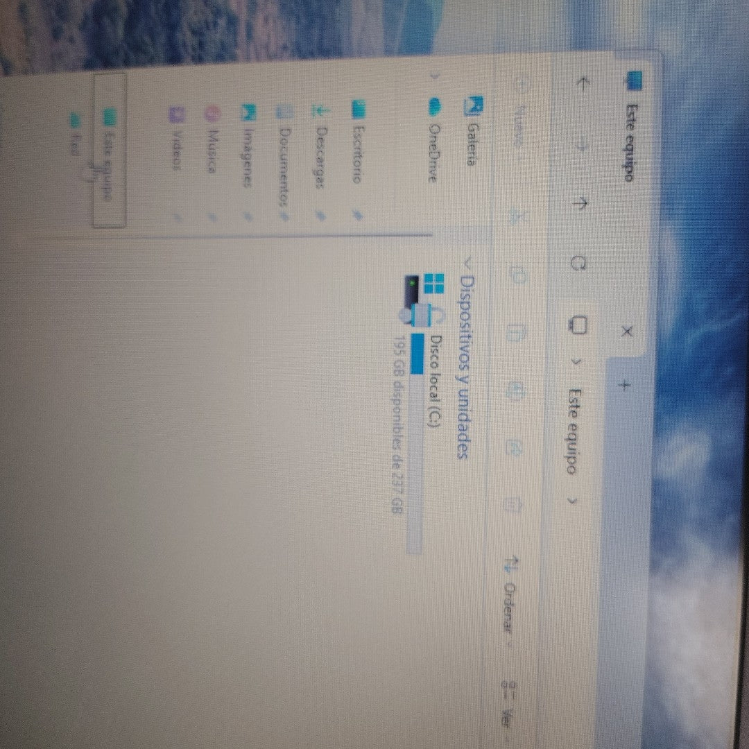 LAPTOP DELL LATITUDE 5320 (2 EN 1) (2022) 512 GB SSD 16 GB RAM (SEMINUEVO)