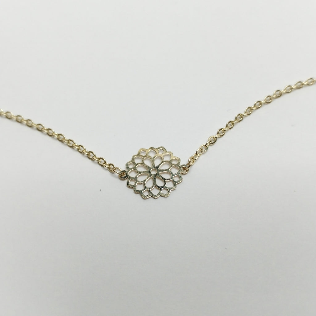 PULSERA TEJIDO ESPECIAL CON MANDALA 14K 18 CM 1.3 GR (NUEVO)