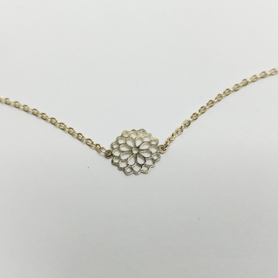 PULSERA TEJIDO ESPECIAL CON MANDALA 14K 18 CM 1.3 GR (NUEVO)