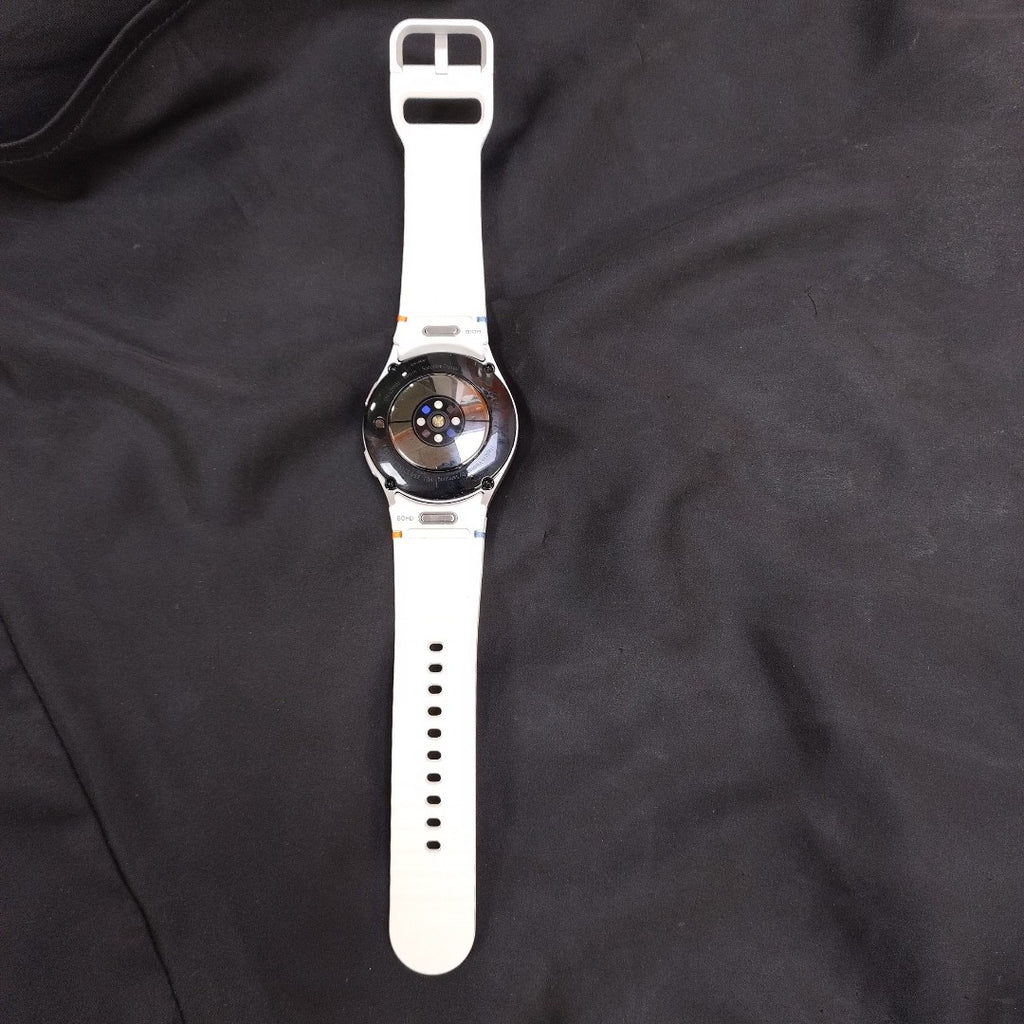 SMARTWATCH SAMSUNG GALAXY WATCH 7 SM-L305U (2024) 40 MM GPS + CELULAR (SEMINUEVO)