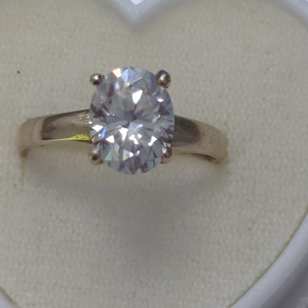 ANILLO ORO 10 K 1.9 GRMS (SEMINUEVO)