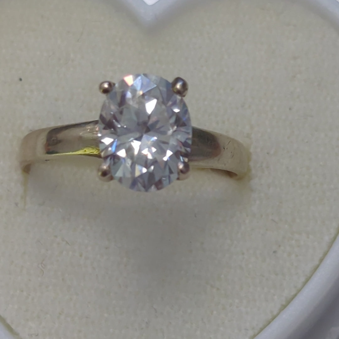 ANILLO ORO 10 K 1.9 GRMS (SEMINUEVO)
