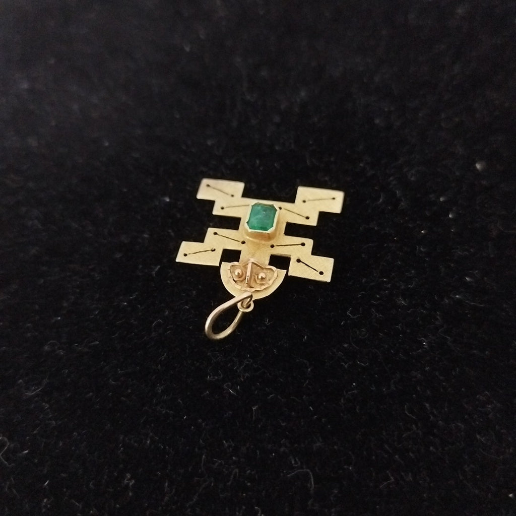 DIJE ORO 14 K 2 GRMS (SEMINUEVO)