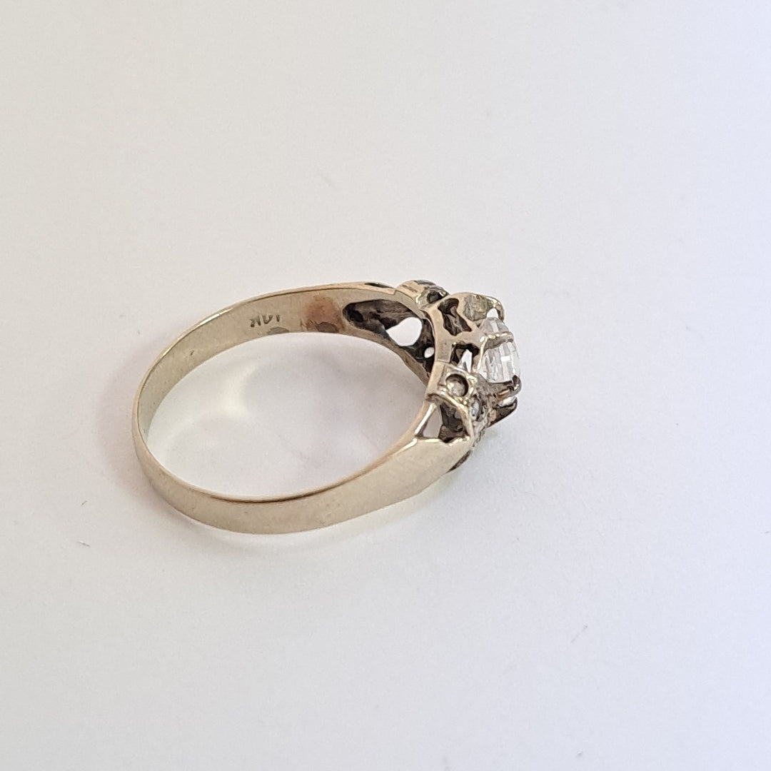 ANILLITO ORO BLANCO 14 K 2,10 GRMS (SEMINUEVO)