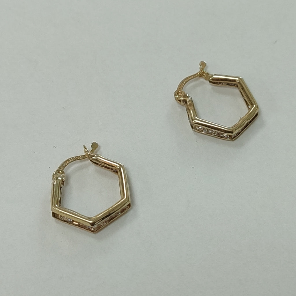ARRACADAS PAR ORO 8 K 1.5 GRMS (SEMINUEVO)
