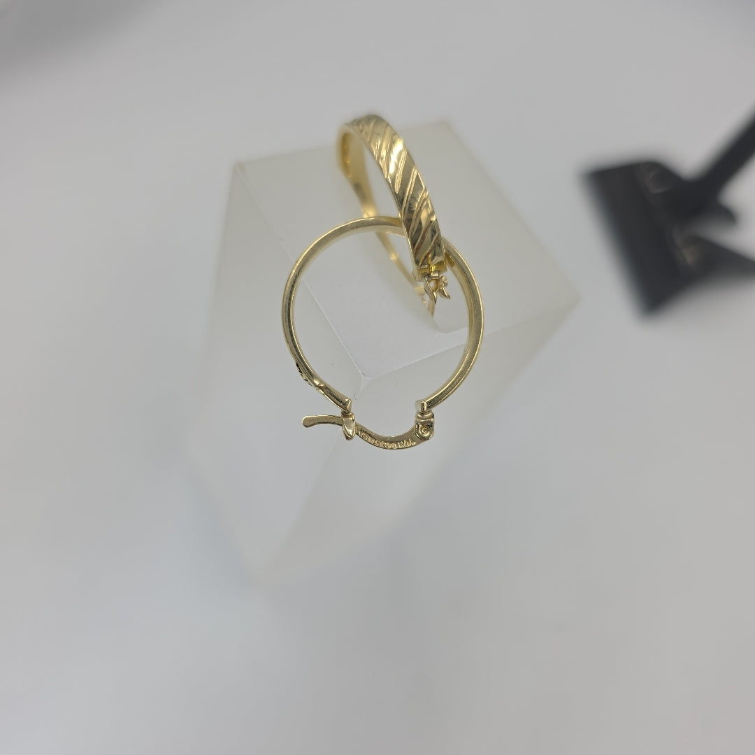 ARETES ARRACADA ASTRIADA 10K 1.8 GR (NUEVO)