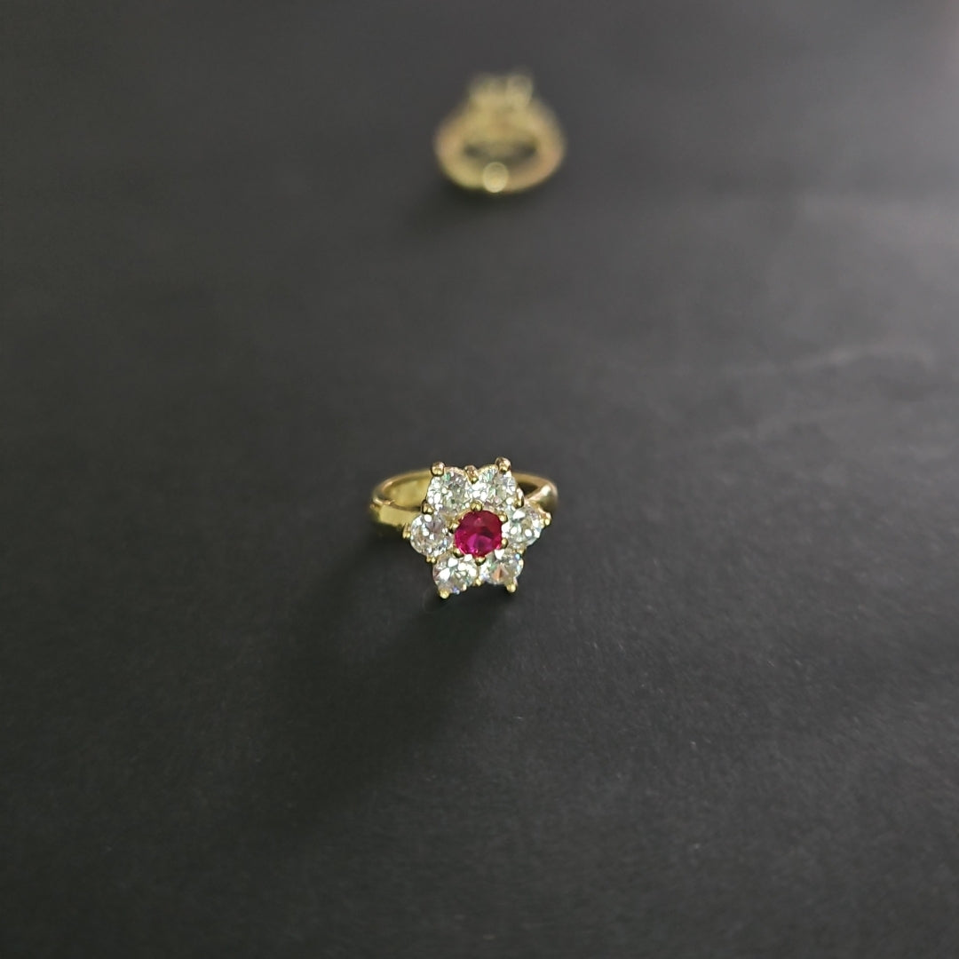 ARETES HUGGIES CON CIRCONIAS Y PIEDRA DE COLOR 14K 1.7 GR (NUEVO)