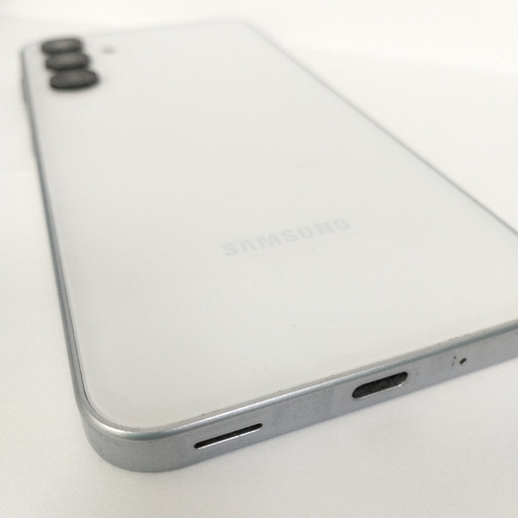 CELULAR SAMSUNG GALAXY A16 5G SM-A166M (2024) 128 GB 4 GB RAM (SEMINUEVO)