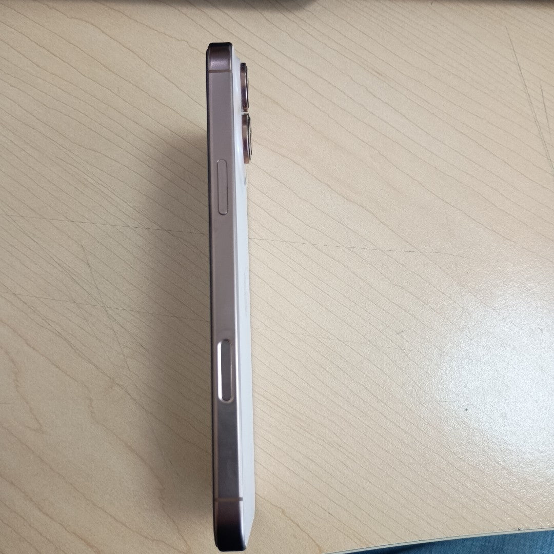 CELULAR APPLE IPHONE 16 PRO MAX A3295 (2024) 256 GB 8 GB RAM (SEMINUEVO)