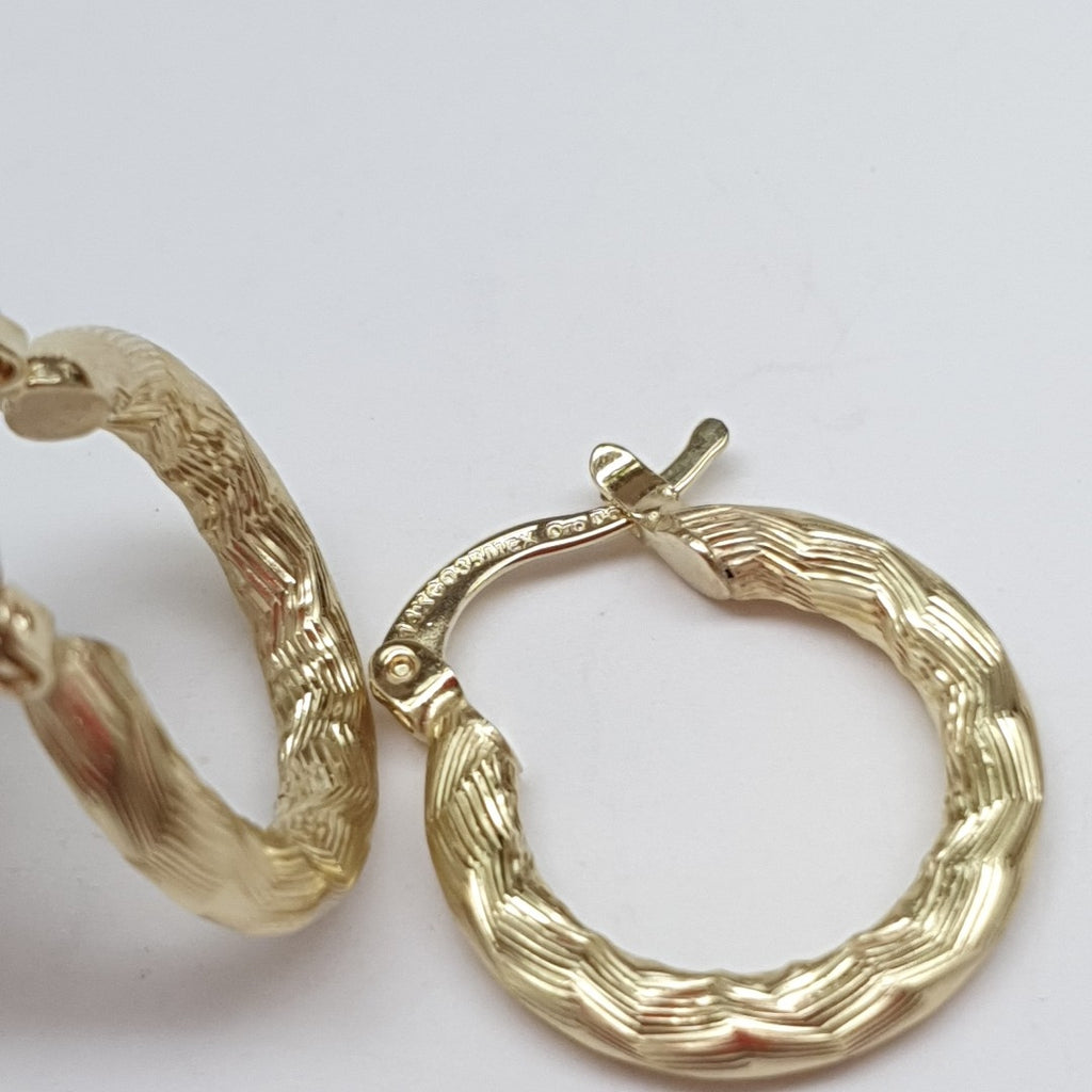ARETES TEJIDO ARRACADAS ASTRIADAS 14K 1.9 GR (NUEVO)