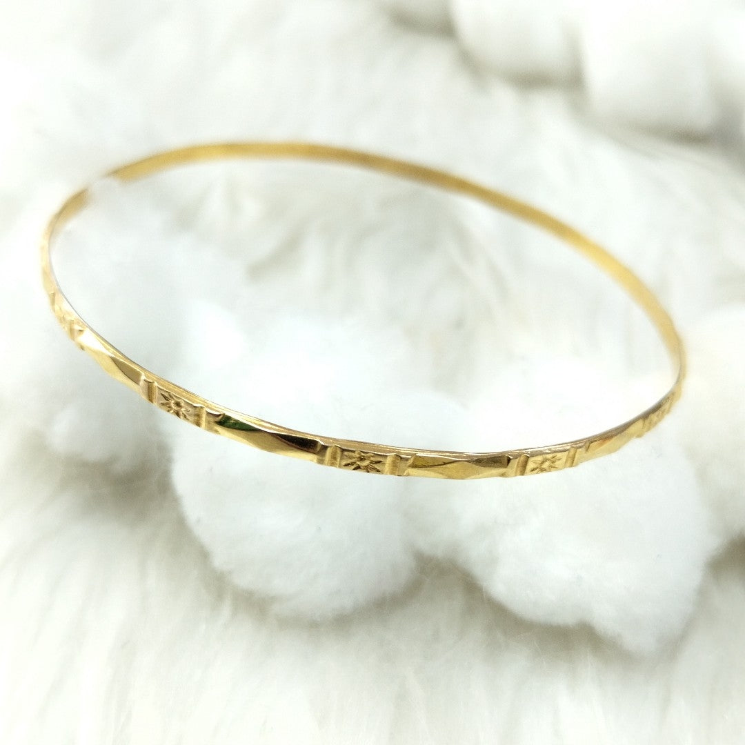 PULSERA RIGIDA ORO 14 K 3.3 GRMS (SEMINUEVO)