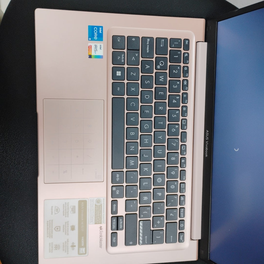 LAPTOP ASUS X1404VA-NK367W (2024) 512 GB SSD 16 GB RAM (SEMINUEVO)