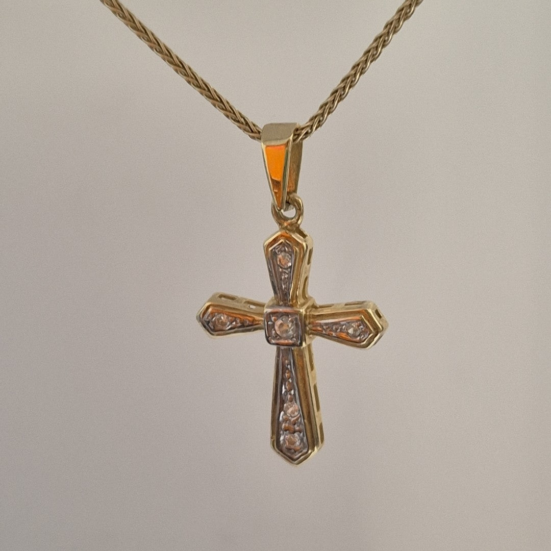 CRUZ ORO, RODIADO 14 K 2.7 GRMS (SEMINUEVO)