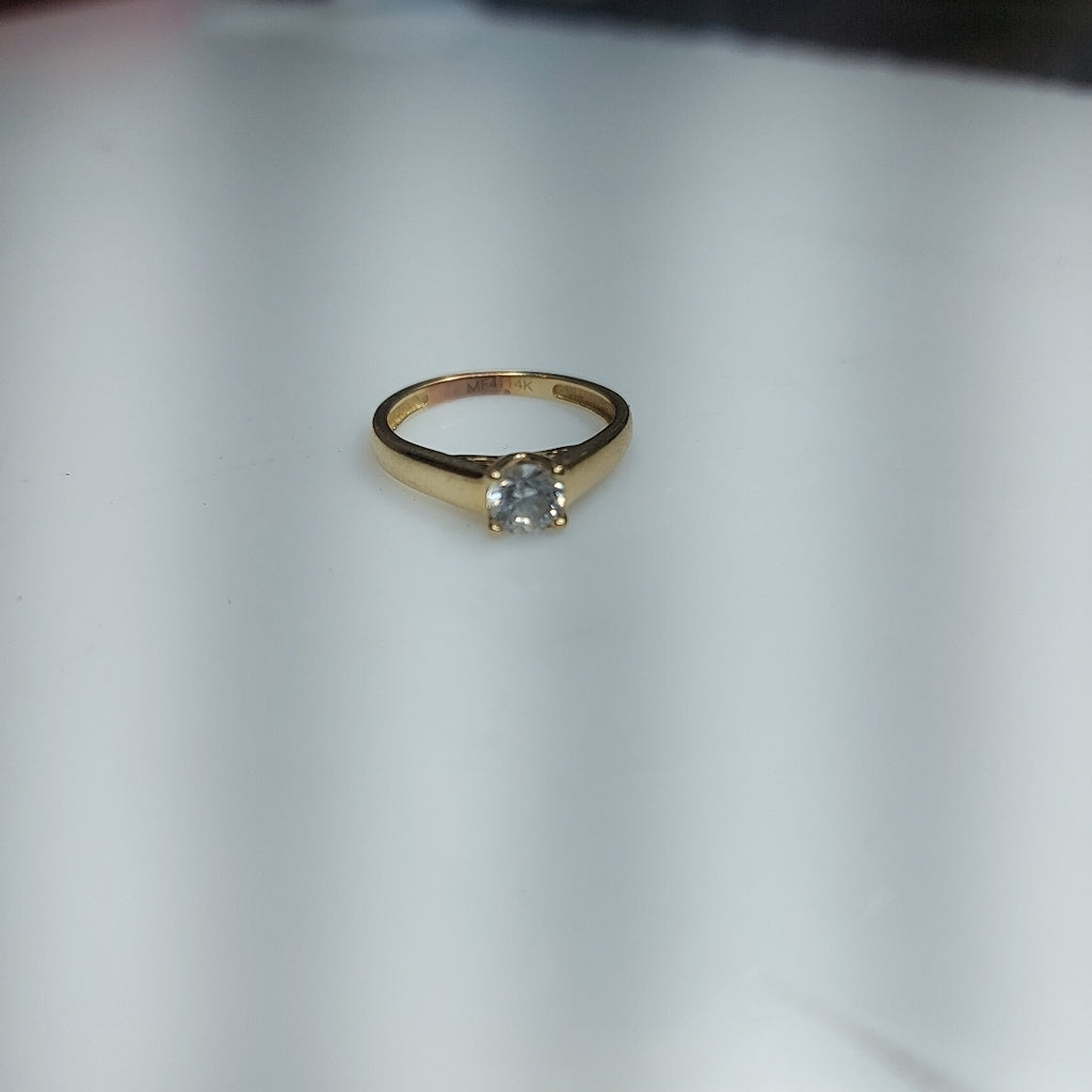 SOLITARIO ORO 14 K 2,60 GRMS (SEMINUEVO)