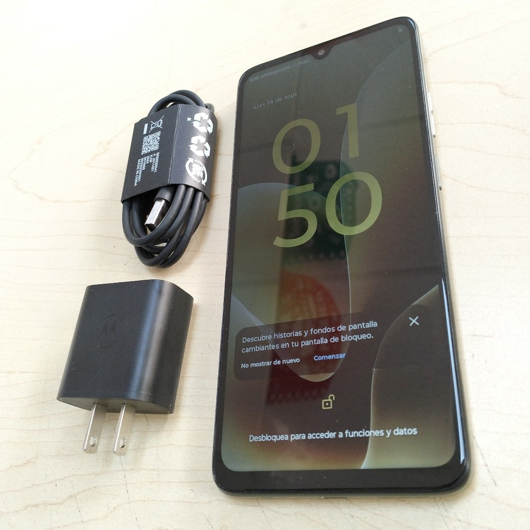 CELULAR MOTOROLA MOTO G06 XT2535-2 (2025) 256 GB 4 GB RAM (SEMINUEVO)