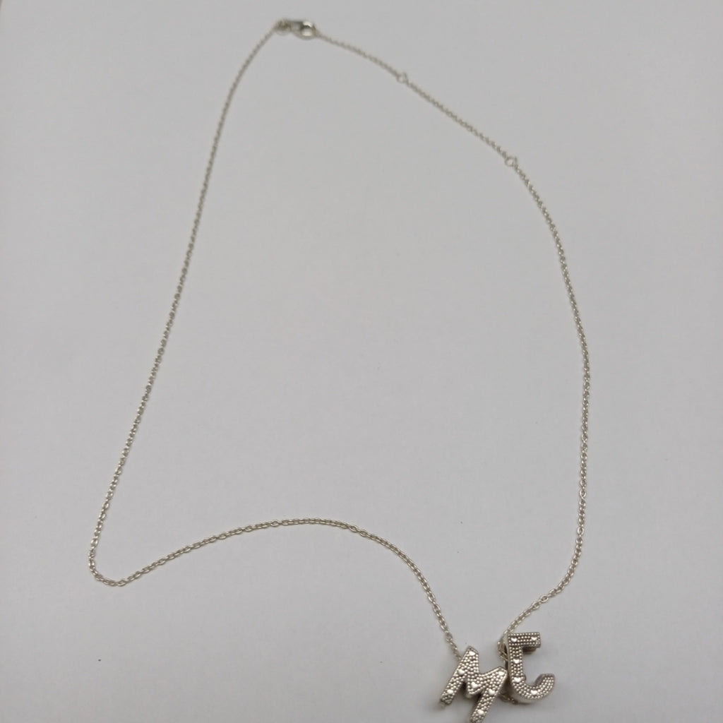 CADENA, DIJE PLATA 6.5 GRMS (SEMINUEVO)