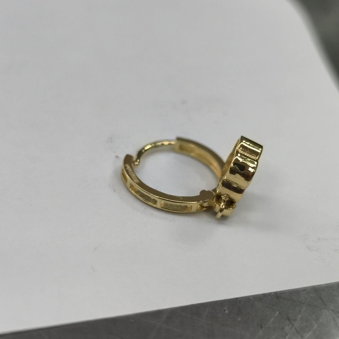 ARETES ARRACADAS CON DIJE 14K 2.4 GR (NUEVO)