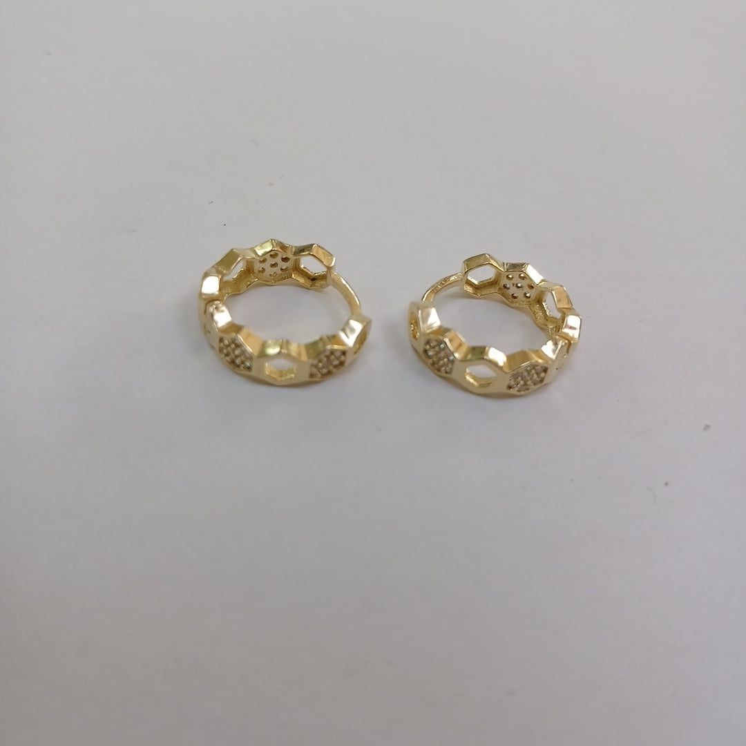 ARETES HUGGIES HEXAGONALES C CIRCONIAS 14K 2.7 GR (NUEVO)