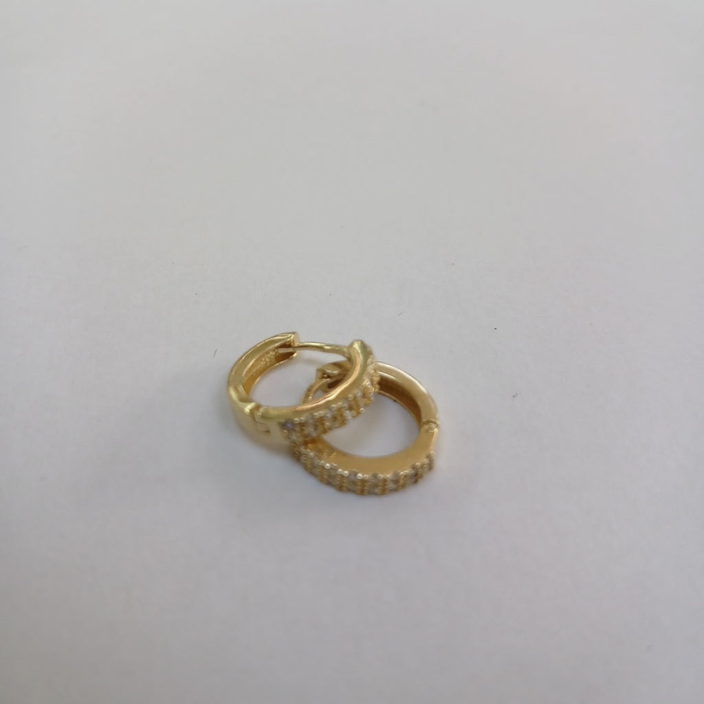ARETES HUGGIES C CIRCONIAS 14K 1.7 GR (NUEVO)