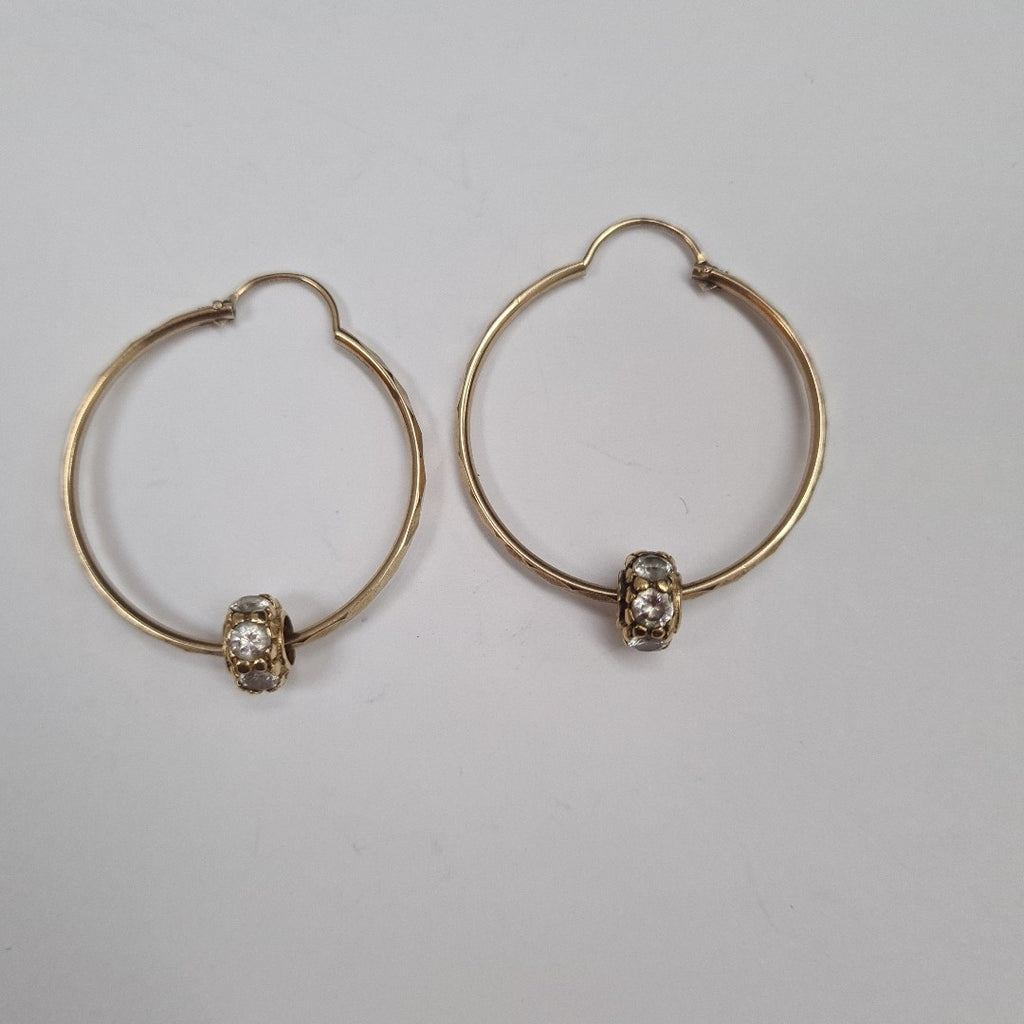 ARRACADAS PAR, DIJE ORO 10 K 3.6 GRMS (SEMINUEVO)