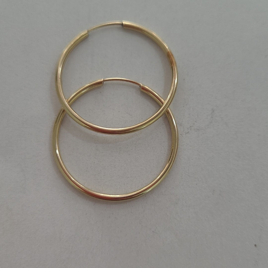 ARETES PAR ORO 14 K 0.8 GRMS (SEMINUEVO)