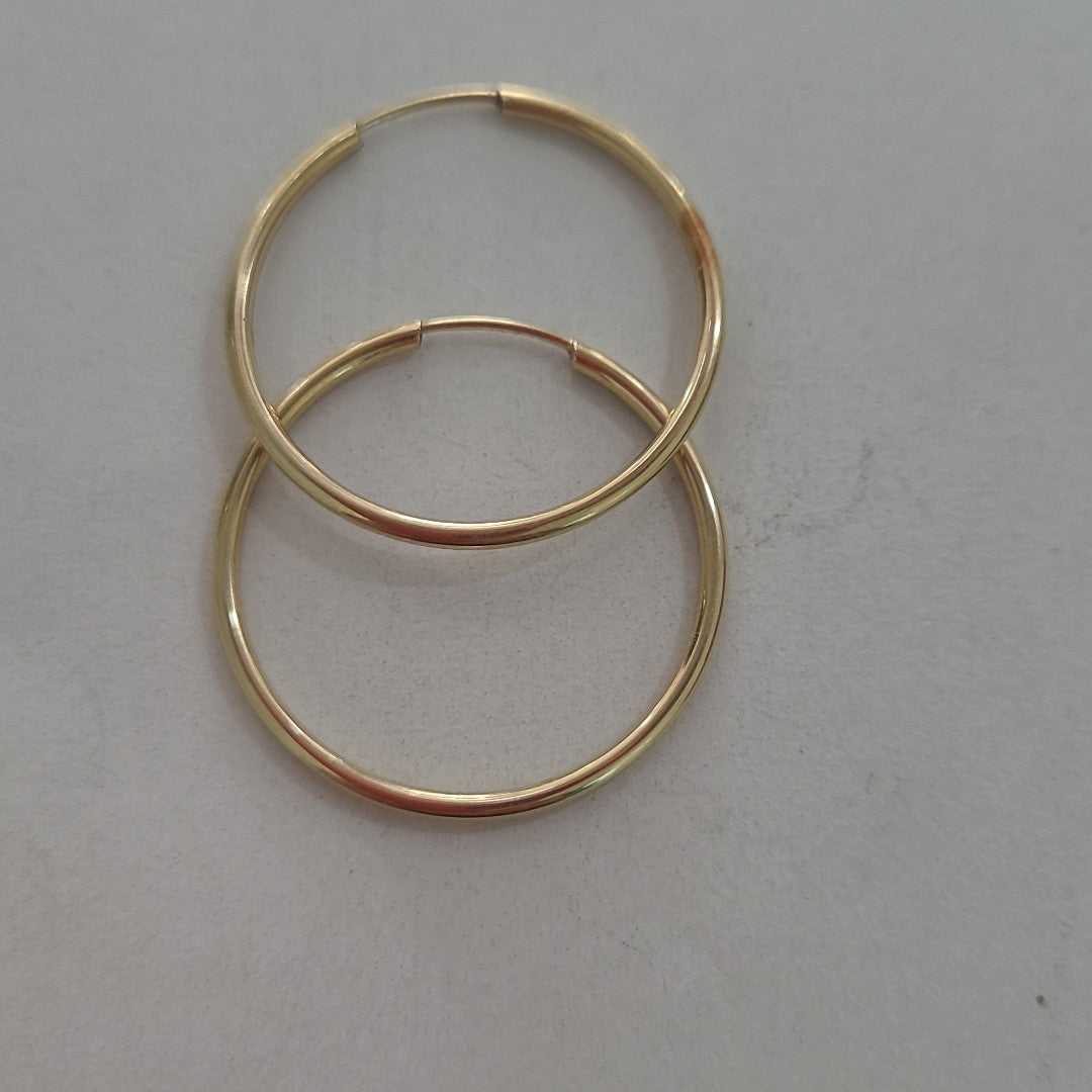 ARETES PAR ORO 14 K 0.8 GRMS (SEMINUEVO)