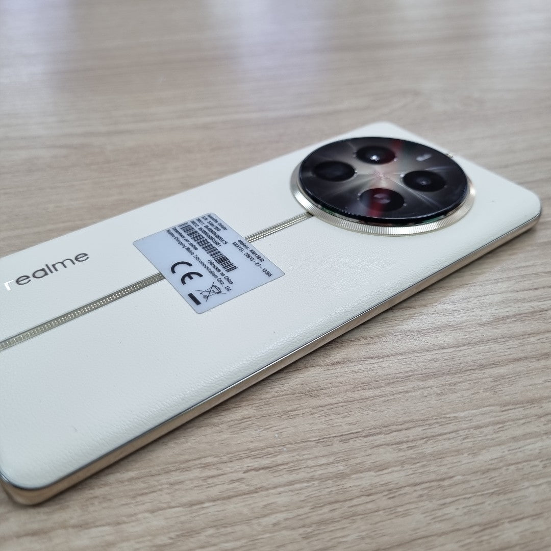 CELULAR REALME 12 PRO+ 5G RMX3840 (2024) 256 GB 8 GB RAM (SEMINUEVO)