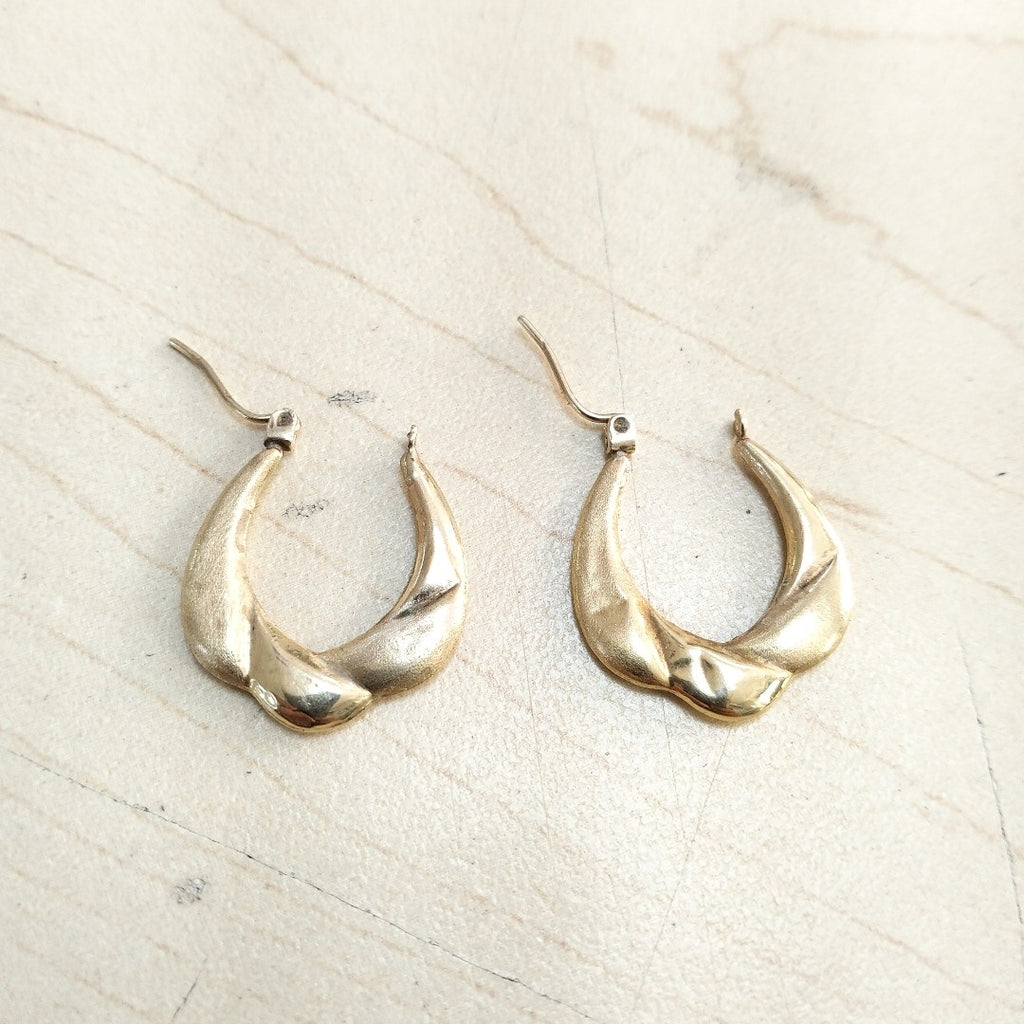 ARRACADAS PAR ORO 14 K 1.4 GRMS (SEMINUEVO)