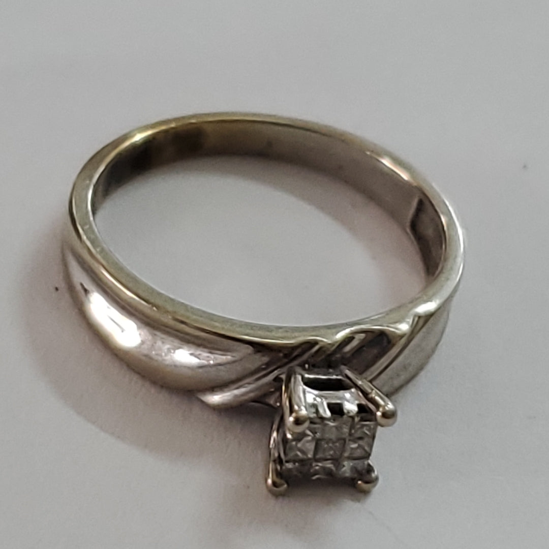 ANILLITO ORO 10 K 2.4 GRMS (SEMINUEVO)