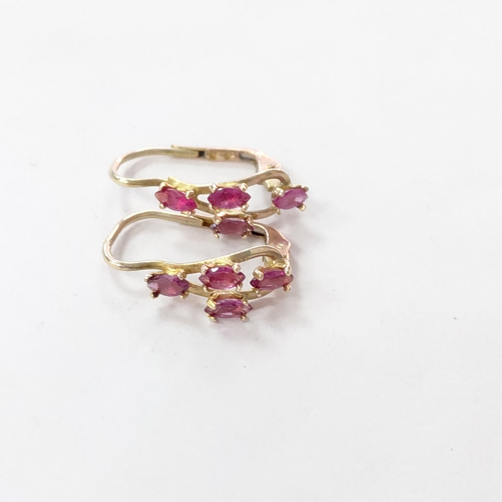 ARETES PAR ORO 8 K 1.4 GRMS (SEMINUEVO)