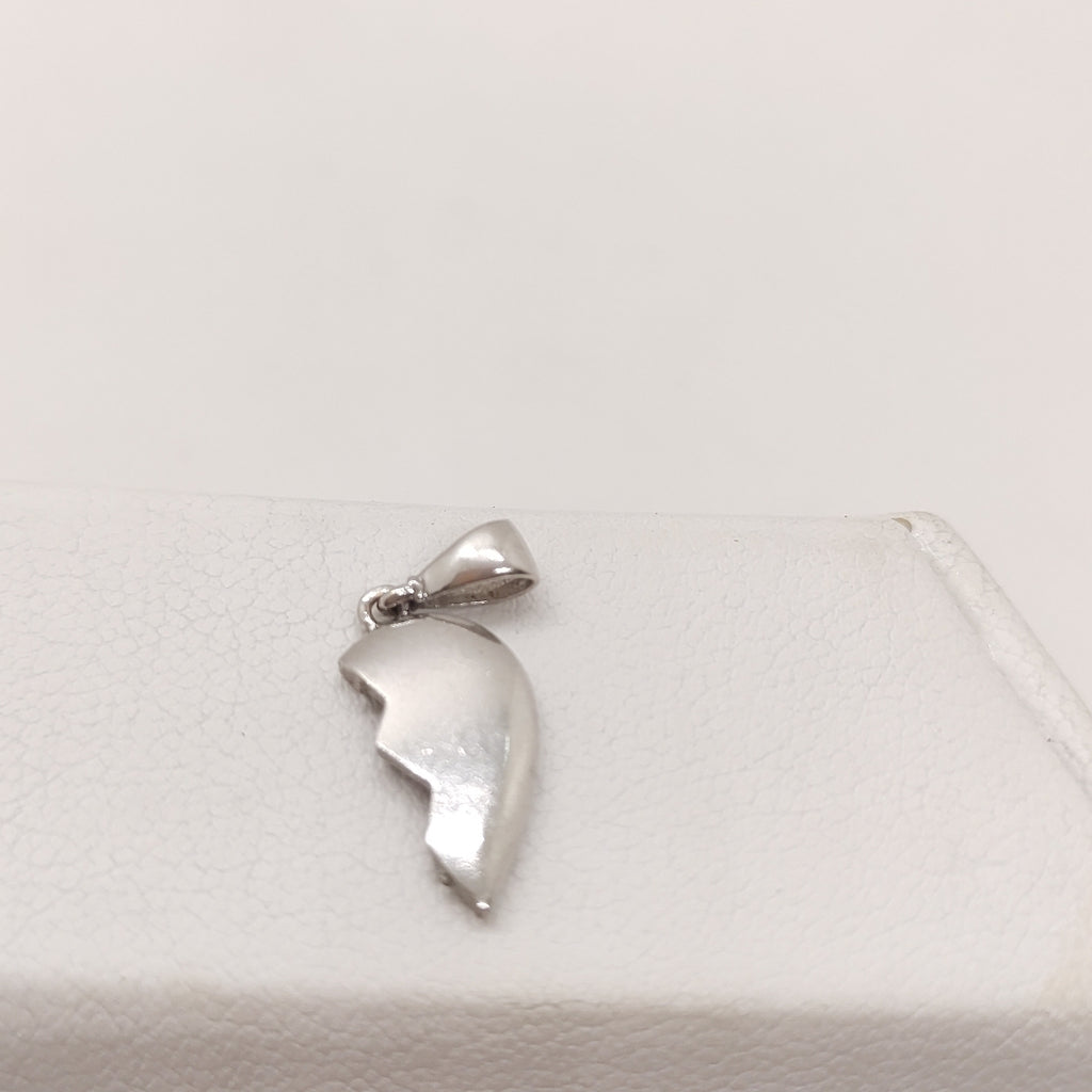 DIJE ORO BLANCO 10 K 0,80 GRMS (SEMINUEVO)