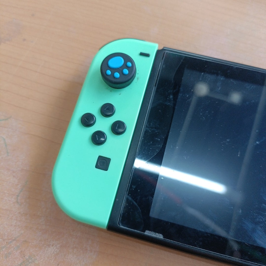 CONSOLA DE VIDEOJUEGO NINTENDO SWITCH 1.1 32 GB (SEMINUEVO)