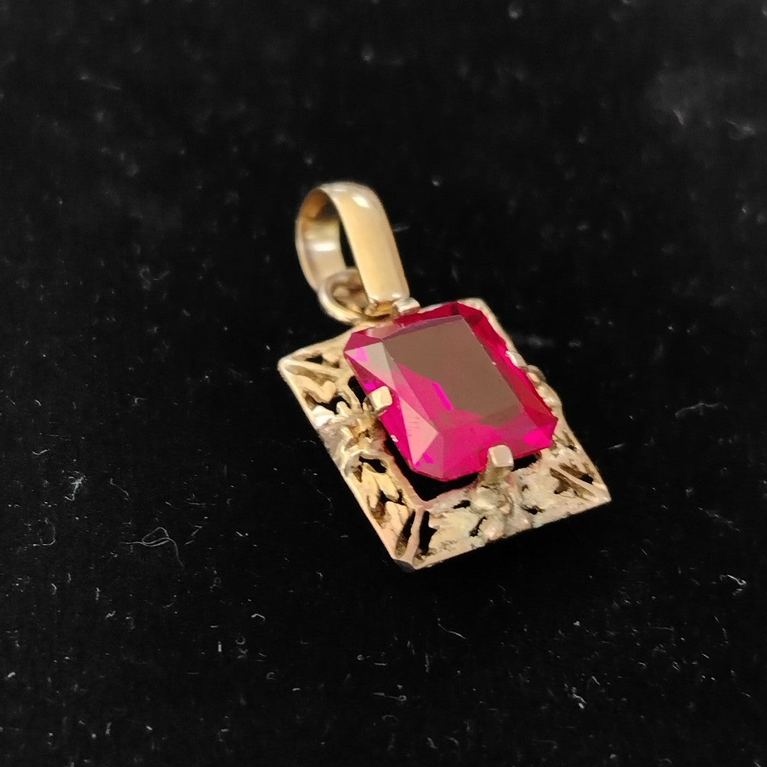 DIJE ORO 8 K 0,90 GRMS (SEMINUEVO)