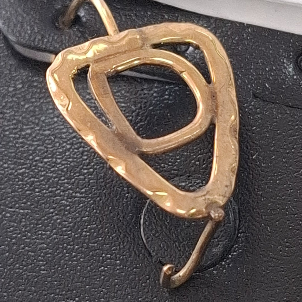 ARETES PAR ORO 8 K 1.5 GRMS (SEMINUEVO)