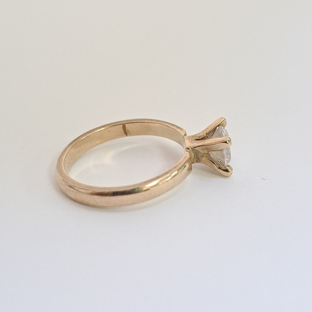SOLITARIO ORO 10 K 3.6 GRMS (SEMINUEVO)