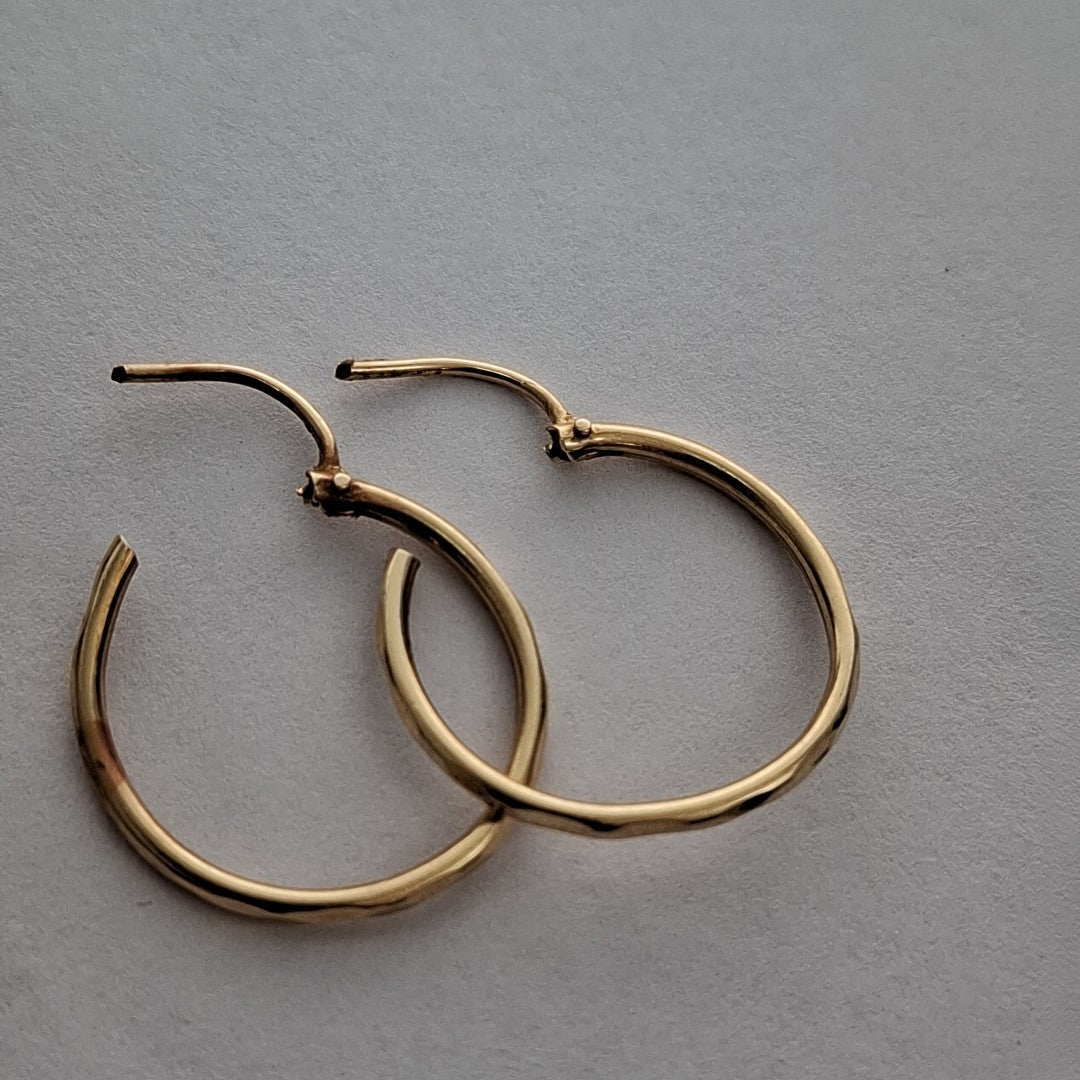 ARRACADAS PAR ORO 14 K 1.3 GRMS (SEMINUEVO)