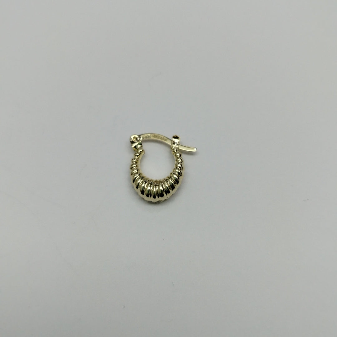 ARETES ARRACADA ESTRIADAS 14K 1.1 GR (NUEVO)